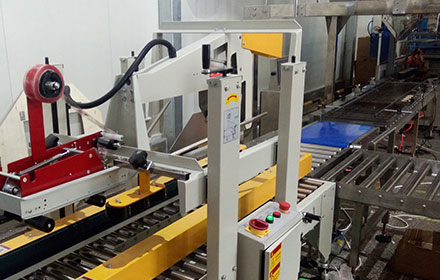 Automatic weight inspection and grading packaging production line
